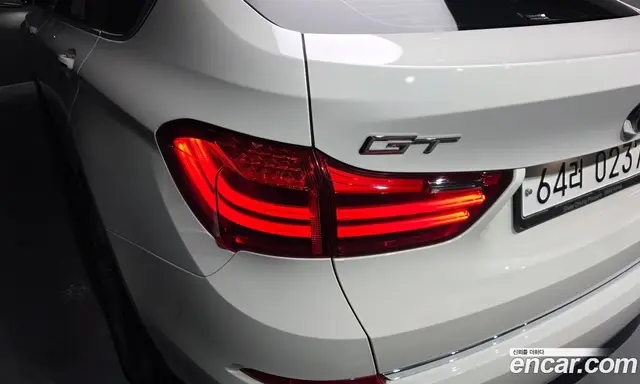 BMW 5 серия 2015 2.0 автомат (гидро), миниатюра 9