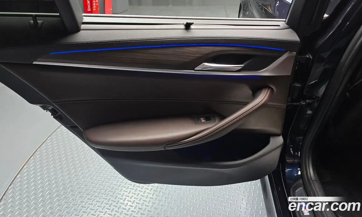BMW 5 серия 2019 2.0 автомат (гидро), фото 15