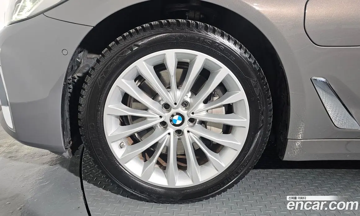 BMW 5 серия 2020 2.0 автомат (гидро), фото 5