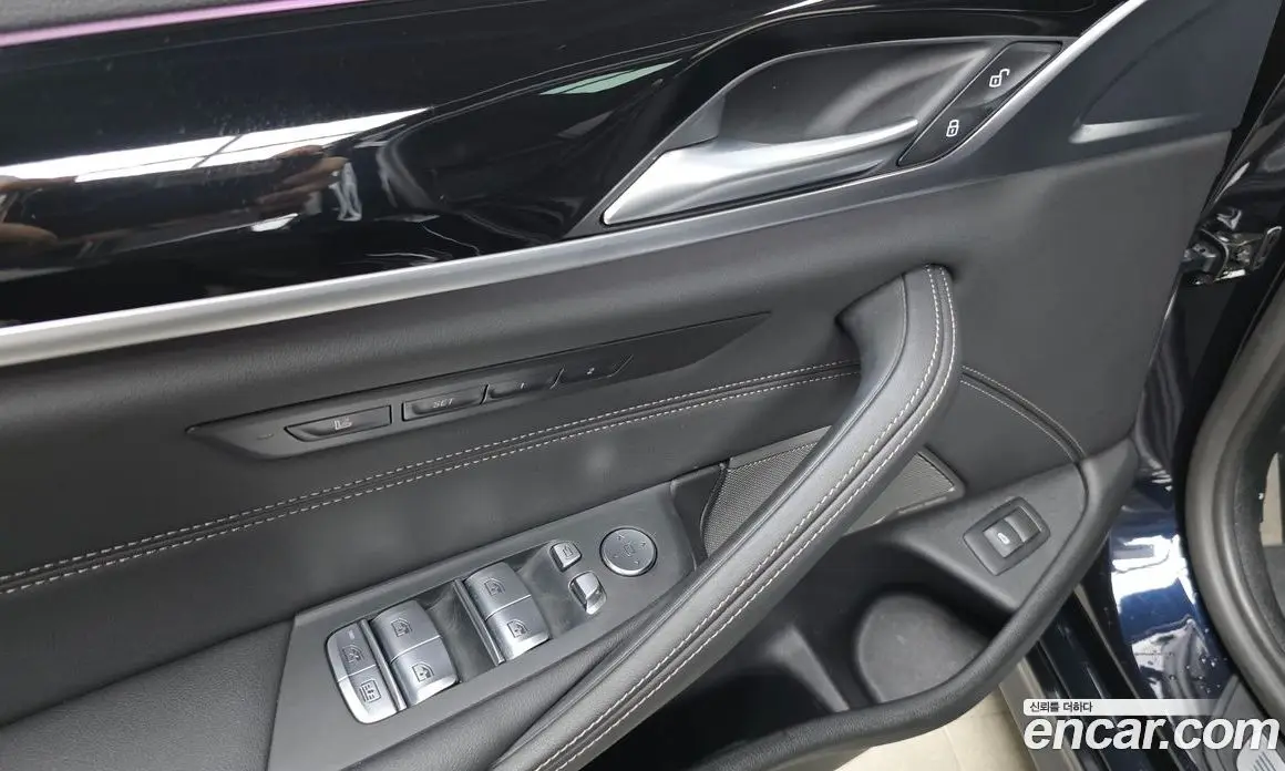 BMW 5 серия 2022 2.0 автомат (гидро), фото 28
