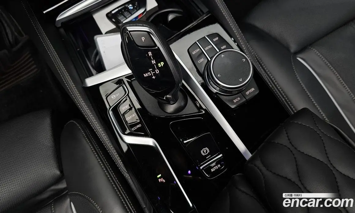 BMW 5 серия 2023 2.0 автомат (гидро), фото 11