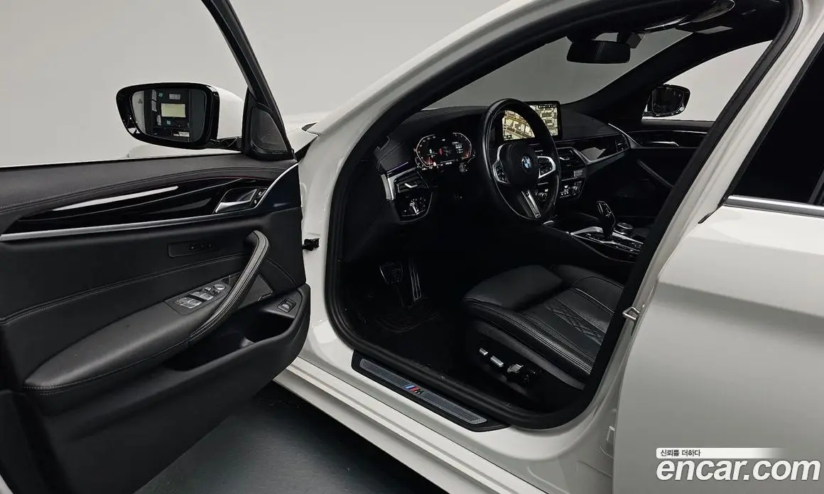 BMW 5 серия 2023 2.0 автомат (гидро), фото 12