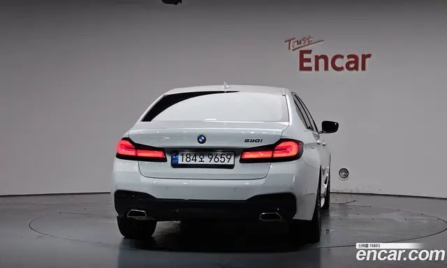 BMW 5 серия 2023 2.0 автомат (гидро), миниатюра 3