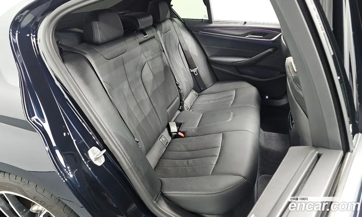 BMW 5 серия 2023 2.0 автомат (гидро), фото 17
