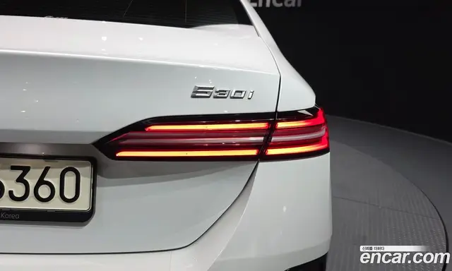 BMW 5 серия 2023 2.0 автомат (гидро), миниатюра 9