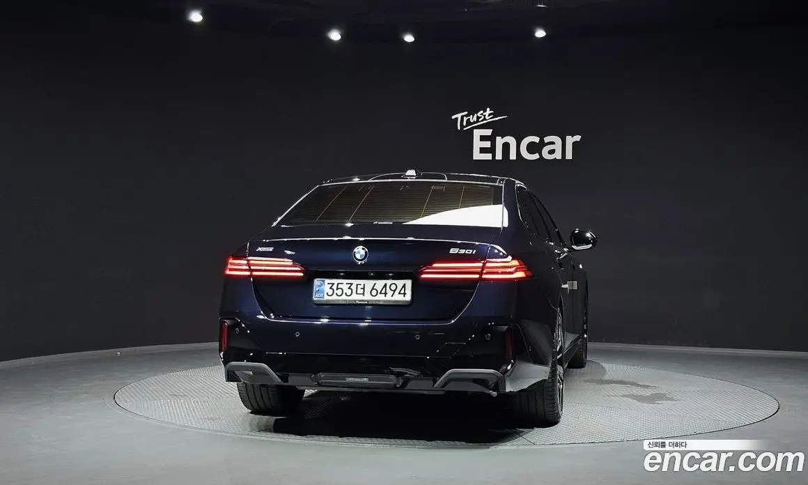 BMW 5 серия 2024 2.0 автомат (гидро), фото 4