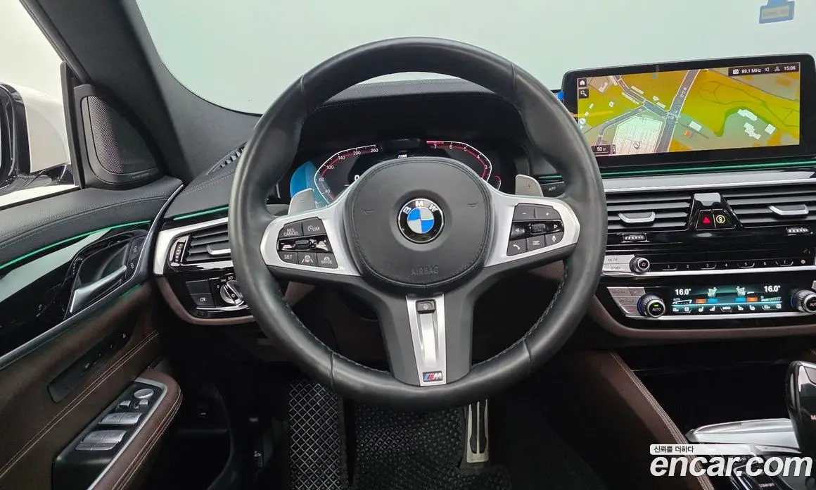 BMW 6 серия 2024 3.0 автомат (гидро), фото 20