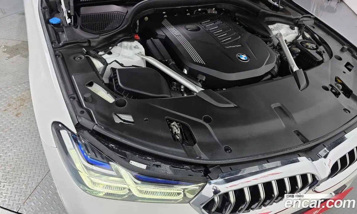BMW 6 серия 2024 3.0 автомат (гидро), фото 6