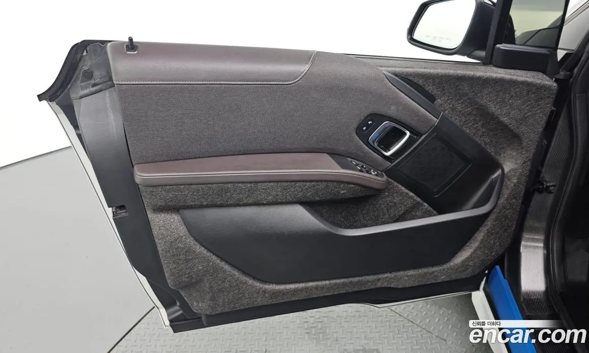 BMW i3 2020 0.1 автомат (гидро), фото 14
