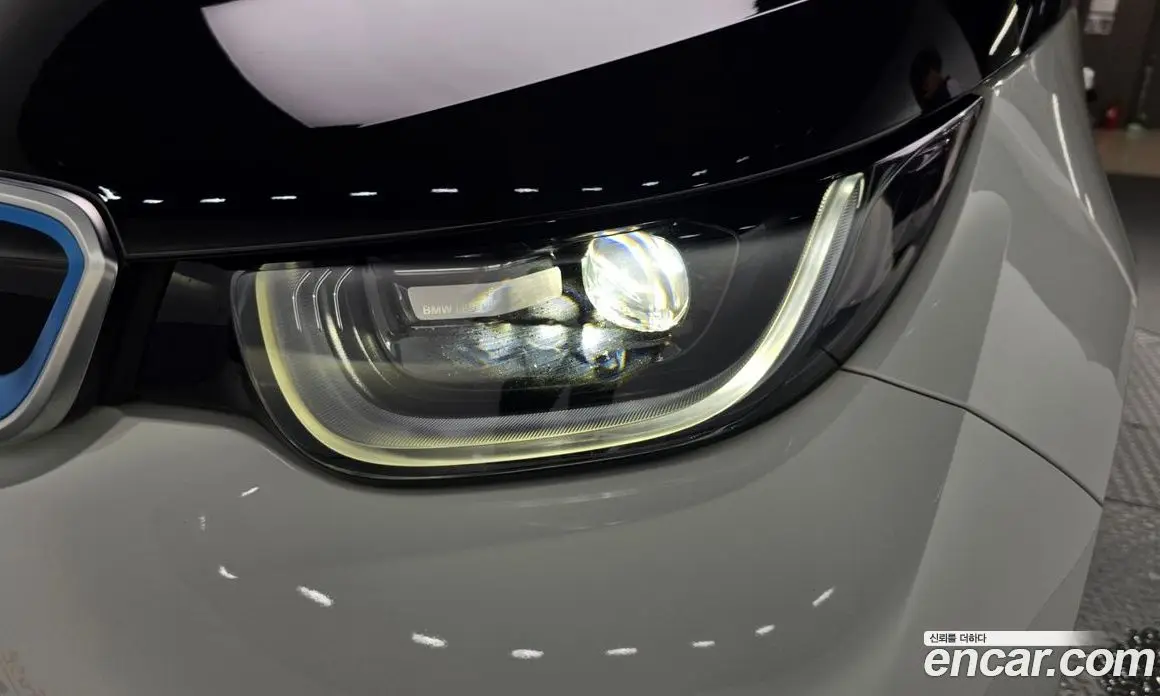 BMW i3 2020 0.1 автомат (гидро), фото 8