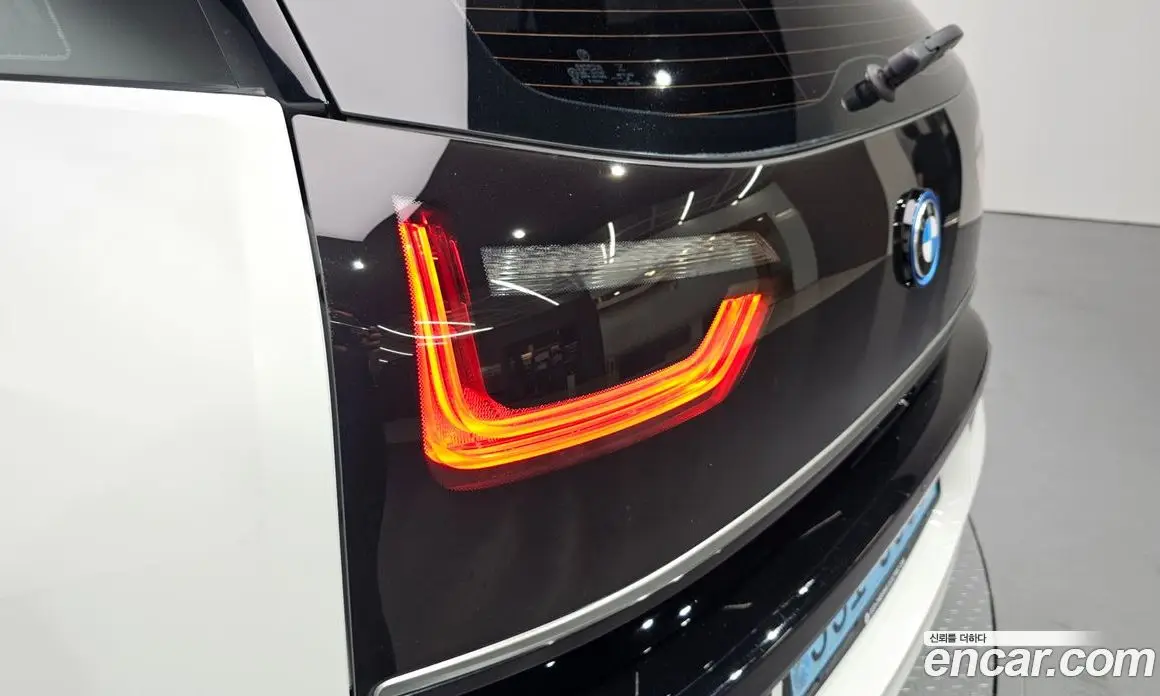 BMW i3 2020 0.1 автомат (гидро), фото 9
