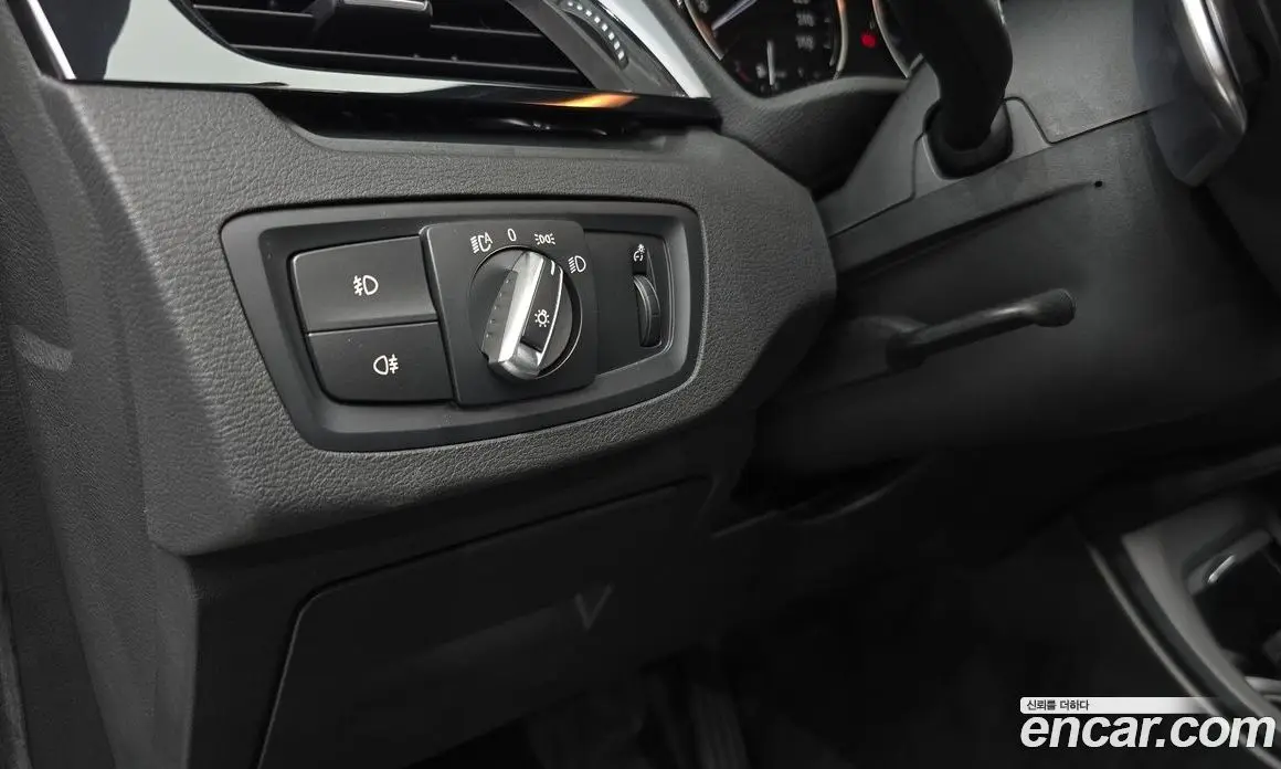 BMW X1 2018 2.0 автомат (гидро), фото 22