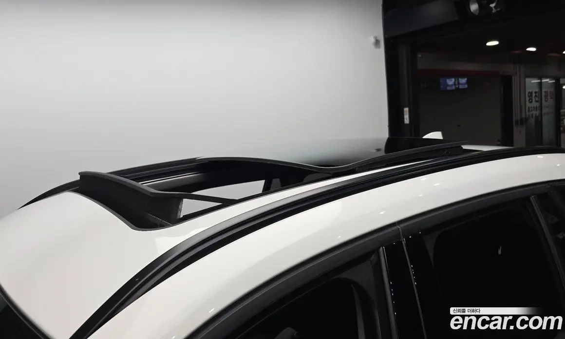 BMW X1 2018 2.0 автомат (гидро), фото 24