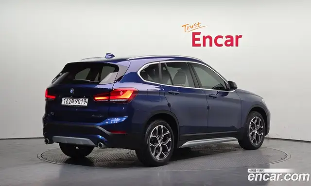 BMW X1 2020 2.0 автомат (гидро), миниатюра 2