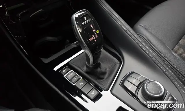 BMW X1 2020 2.0 автомат (гидро), миниатюра 12