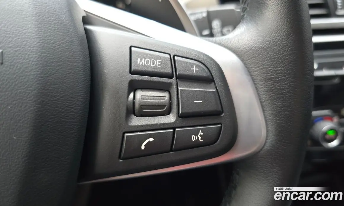 BMW X1 2020 2.0 автомат (гидро), фото 23