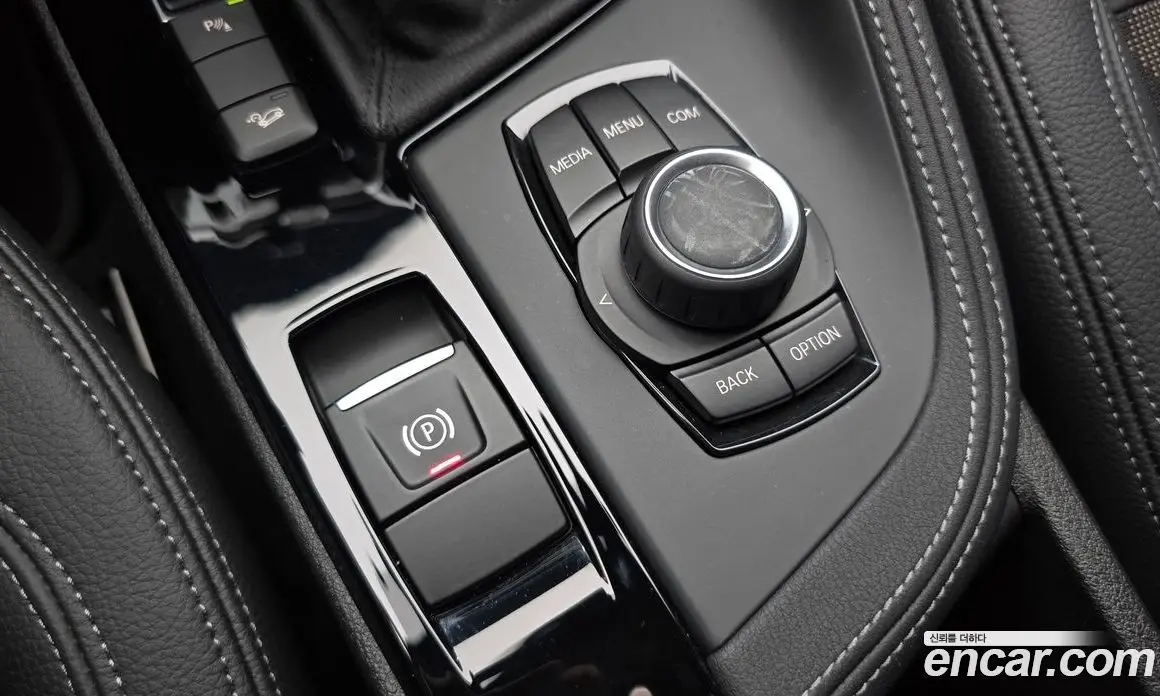 BMW X1 2020 2.0 автомат (гидро), фото 26