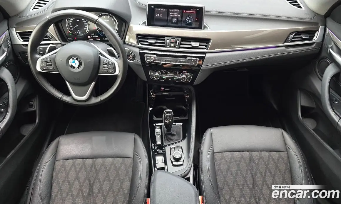 BMW X1 2020 2.0 автомат (гидро), фото 10