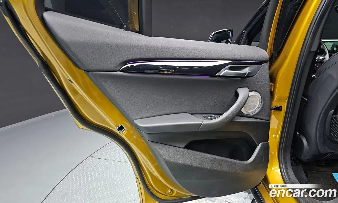 BMW X2 2018 2.0 автомат (гидро), фото 15