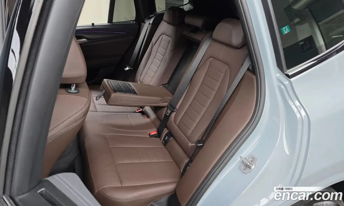 BMW X3 2024 2.0 автомат (гидро), фото 17