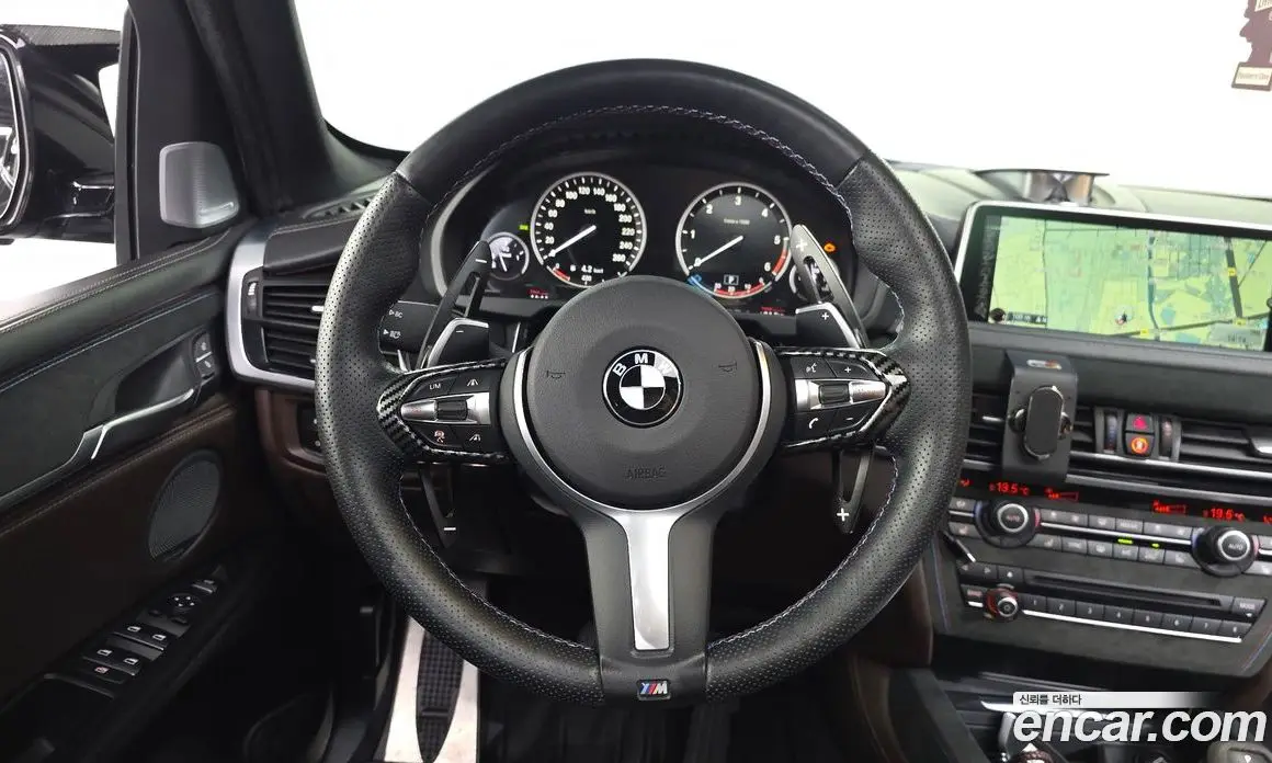 BMW X5 2015 3.0 автомат (гидро), фото 13