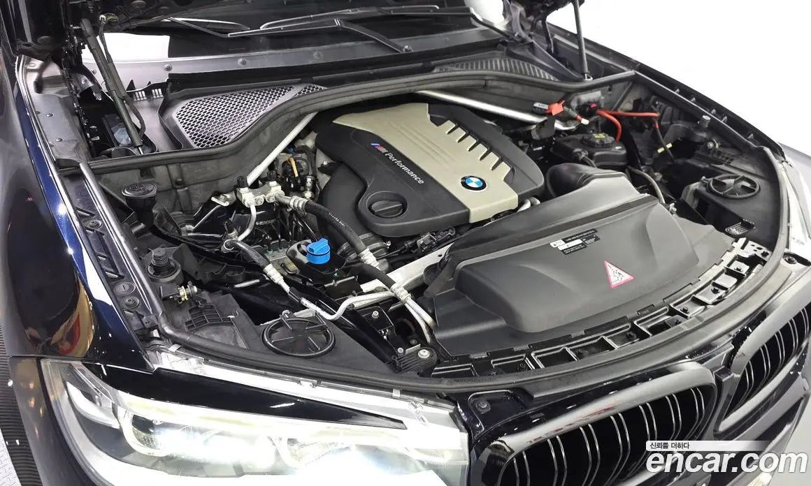 BMW X5 2015 3.0 автомат (гидро), фото 6