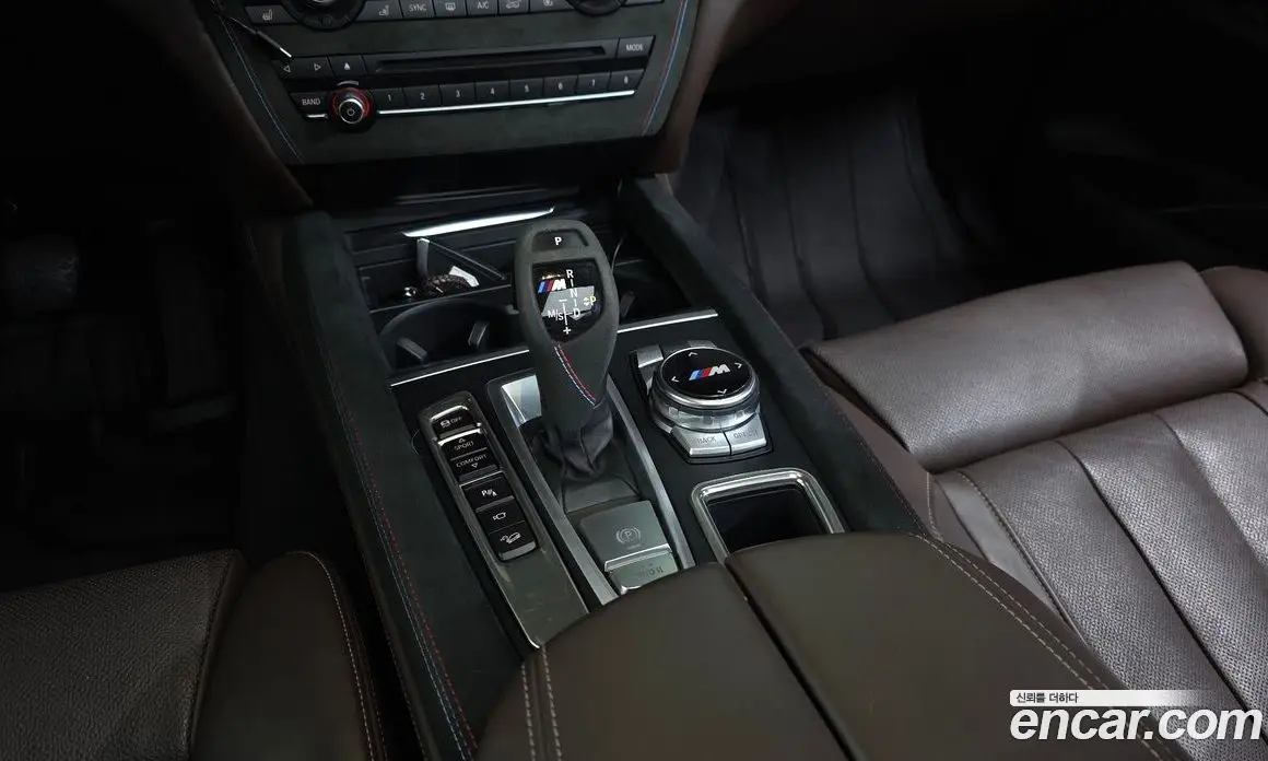 BMW X5 2015 3.0 автомат (гидро), фото 9