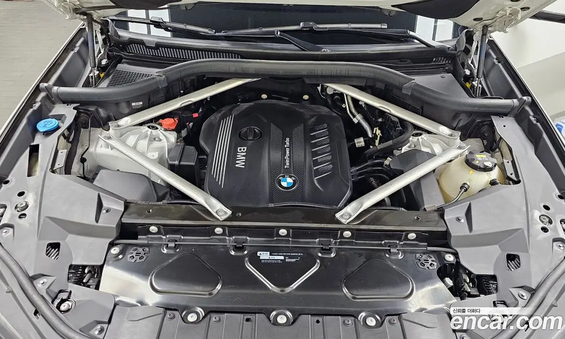 BMW X5 2020 3.0 автомат (гидро), фото 6