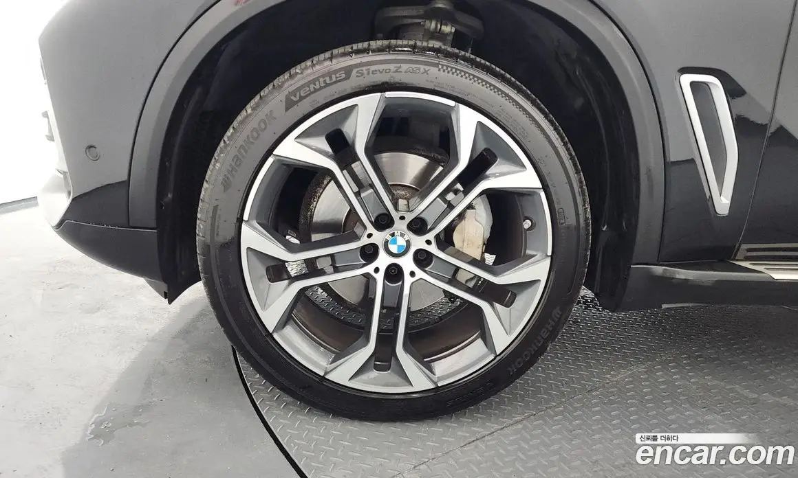 BMW X5 2021 3.0 автомат (гидро), фото 5
