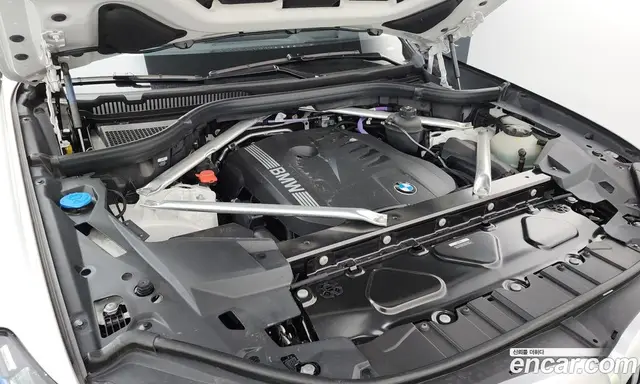 BMW X5 2025 3.0 автомат (гидро), миниатюра 6