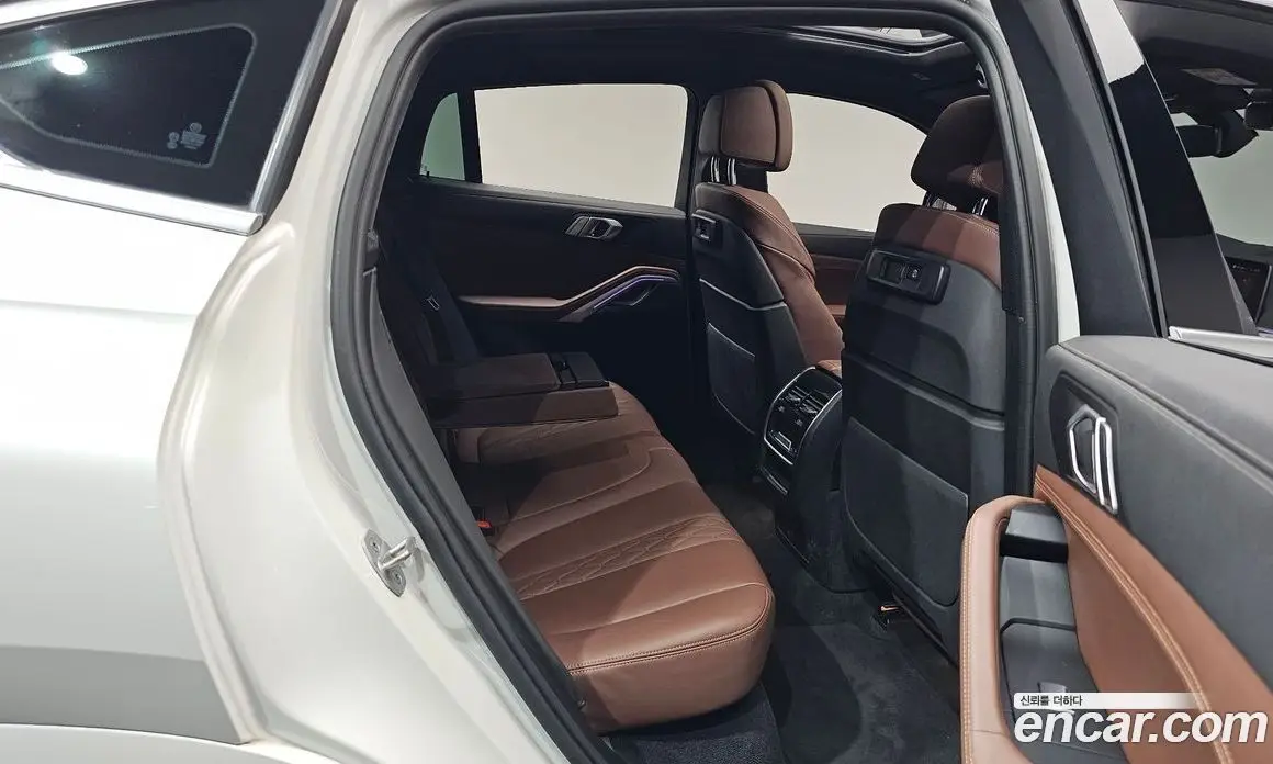 BMW X6 2022 3.0 автомат (гидро), фото 16