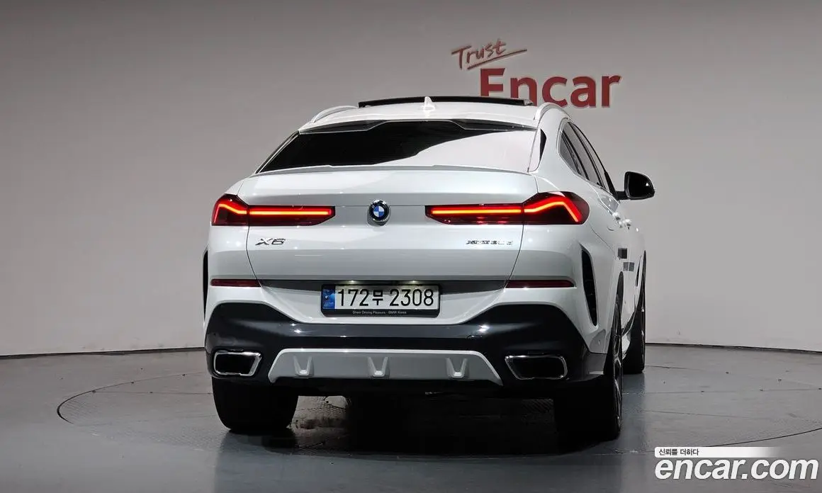 BMW X6 2022 3.0 автомат (гидро), фото 3