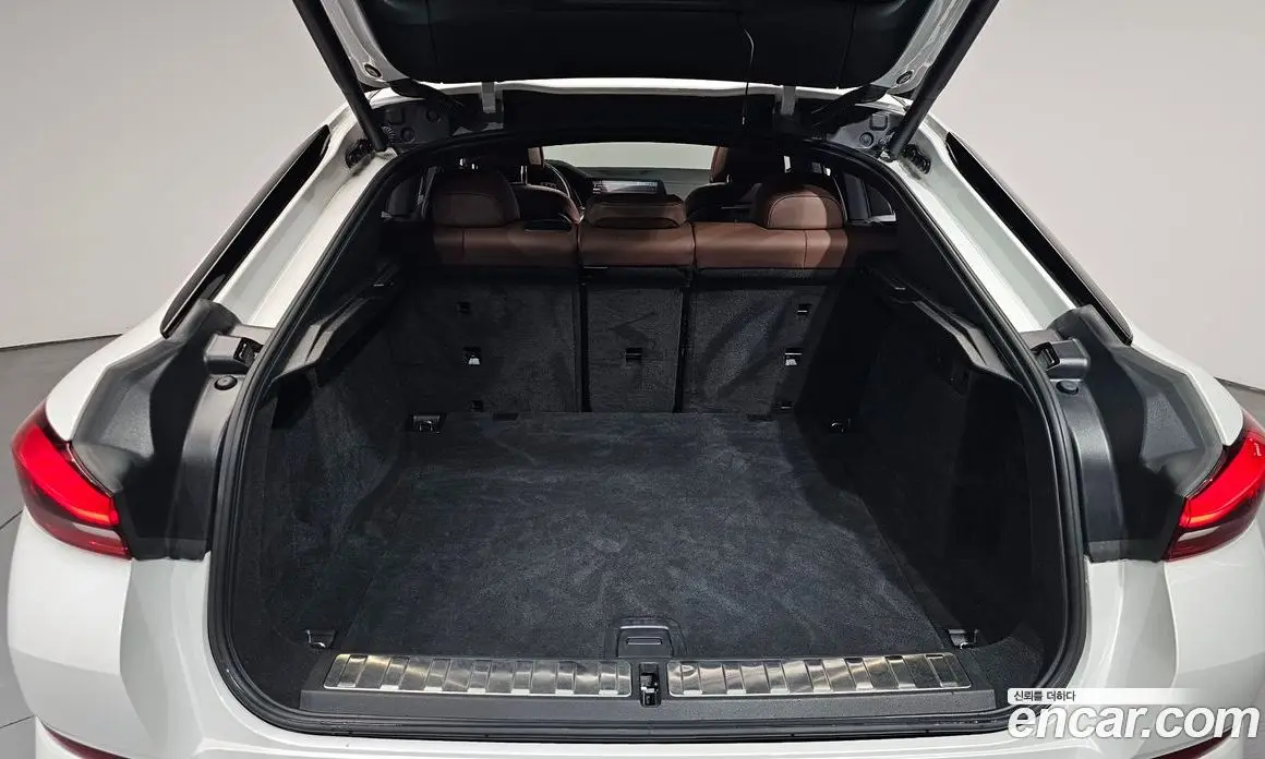 BMW X6 2022 3.0 автомат (гидро), фото 25