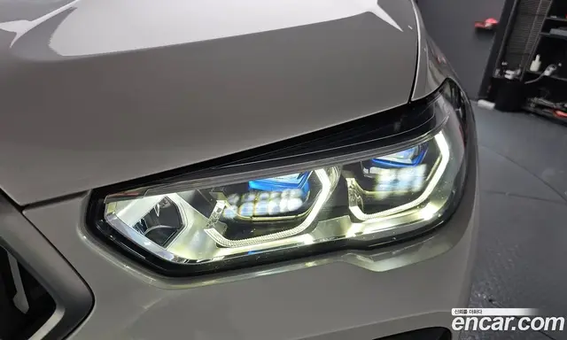 BMW X6 2022 3.0 автомат (гидро), миниатюра 7