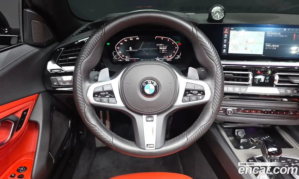 BMW Z4 2024 2.0 автомат (гидро), фото 18
