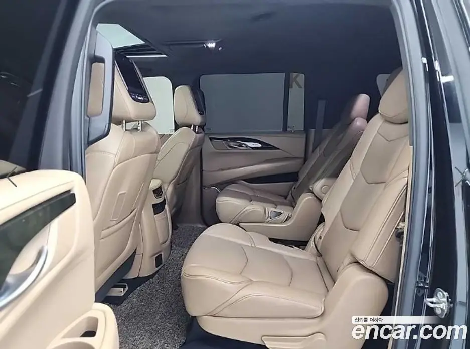 Cadillac Escalade 2018 6.2 автомат (гидро), фото 12