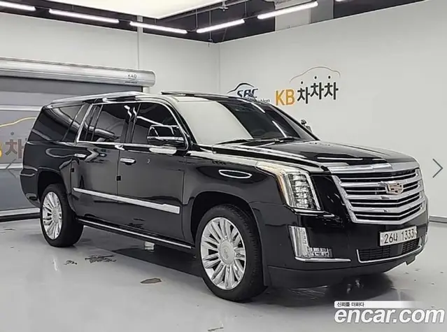 Cadillac Escalade 2018 6.2 автомат (гидро), миниатюра 4