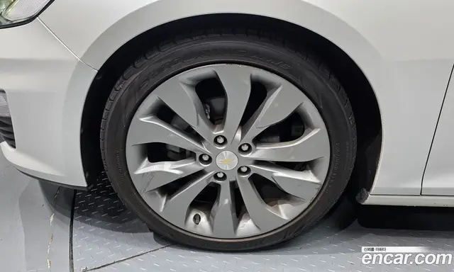 Chevrolet Malibu 2019 1.3 автомат (гидро), миниатюра 5