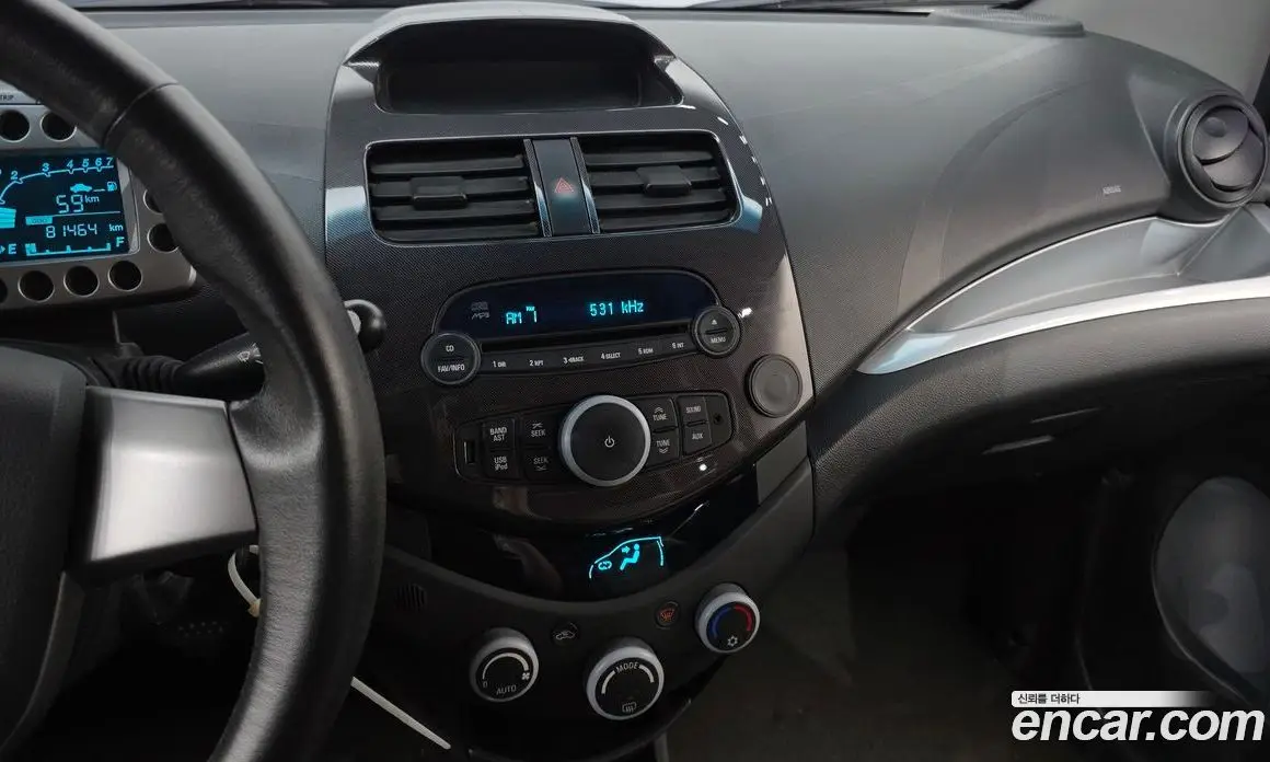 Chevrolet Spark 2011 1.0 автомат (гидро), фото 14