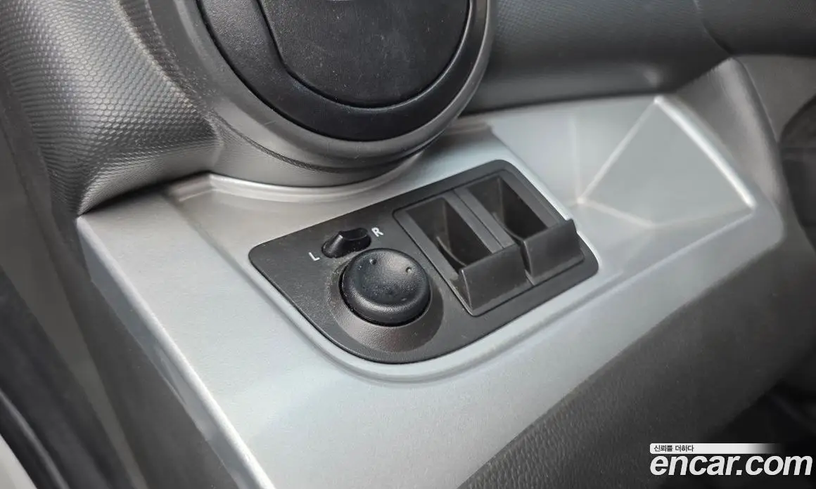 Chevrolet Spark 2011 1.0 автомат (гидро), фото 16