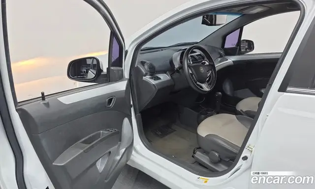 Chevrolet Spark 2011 1.0 автомат (гидро), миниатюра 10