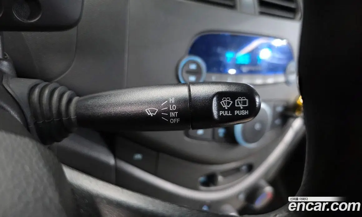 Chevrolet Spark 2012 1.0 автомат (гидро), фото 17