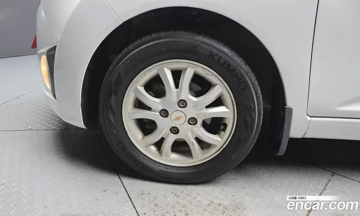 Chevrolet Spark 2012 1.0 автомат (гидро), фото 5