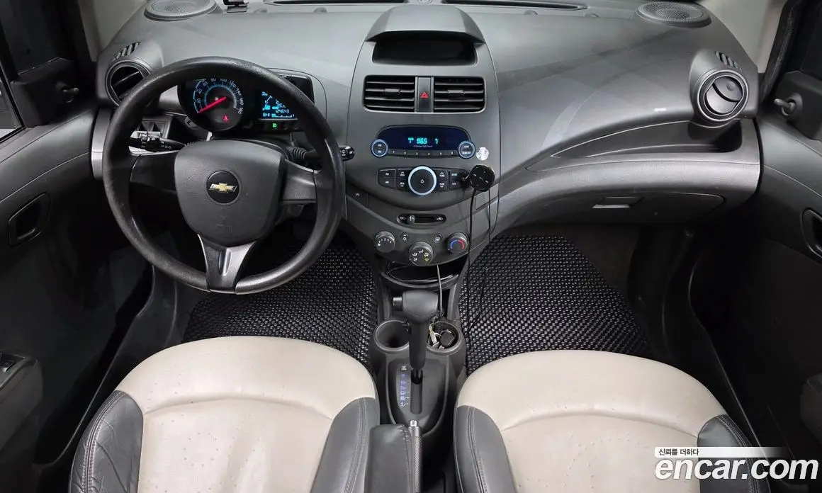 Chevrolet Spark 2012 1.0 автомат (гидро), фото 7