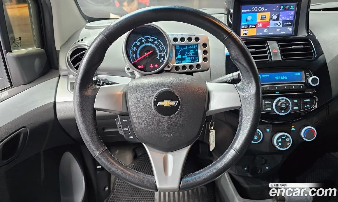 Chevrolet Spark 2013 1.0 автомат (гидро), фото 13