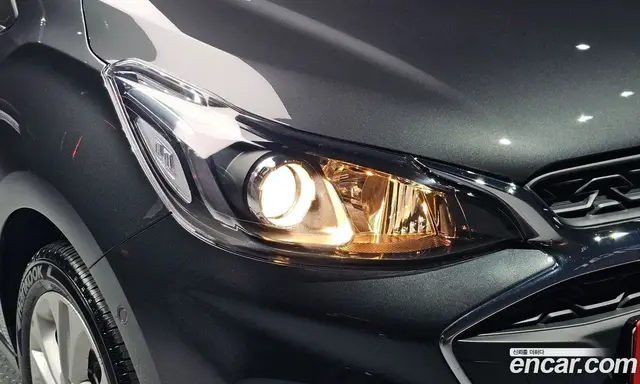 Chevrolet Spark 2022 1.0 автомат (гидро), миниатюра 8