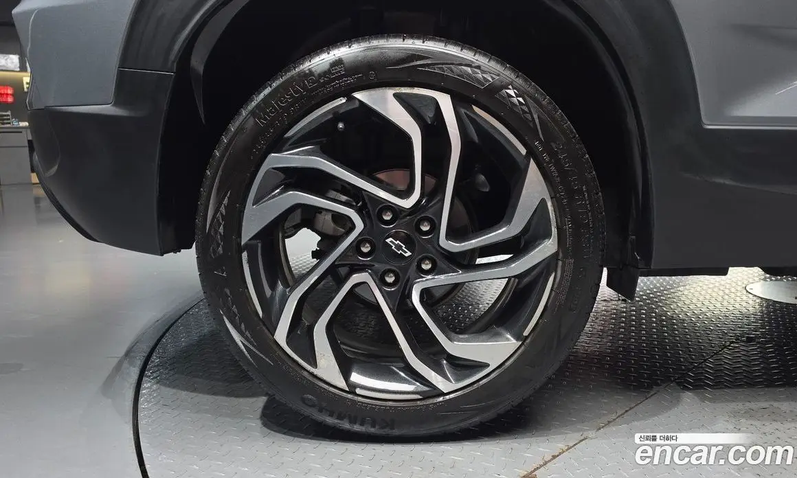 Chevrolet TrailBlazer 2023 1.3 автомат (гидро), фото 5
