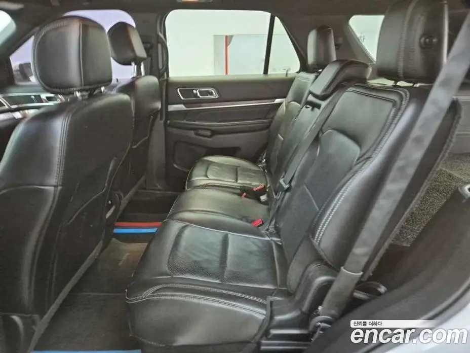 Ford Explorer 2017 2.3 автомат (гидро), фото 12