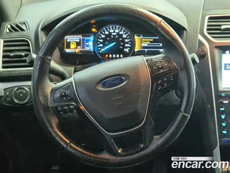 Ford Explorer 2017 2.3 автомат (гидро), фото 9