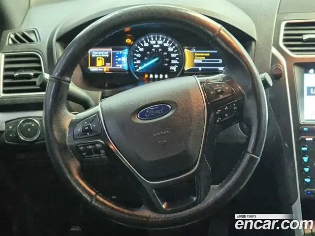 Ford Explorer 2017 2.3 автомат (гидро), миниатюра 9